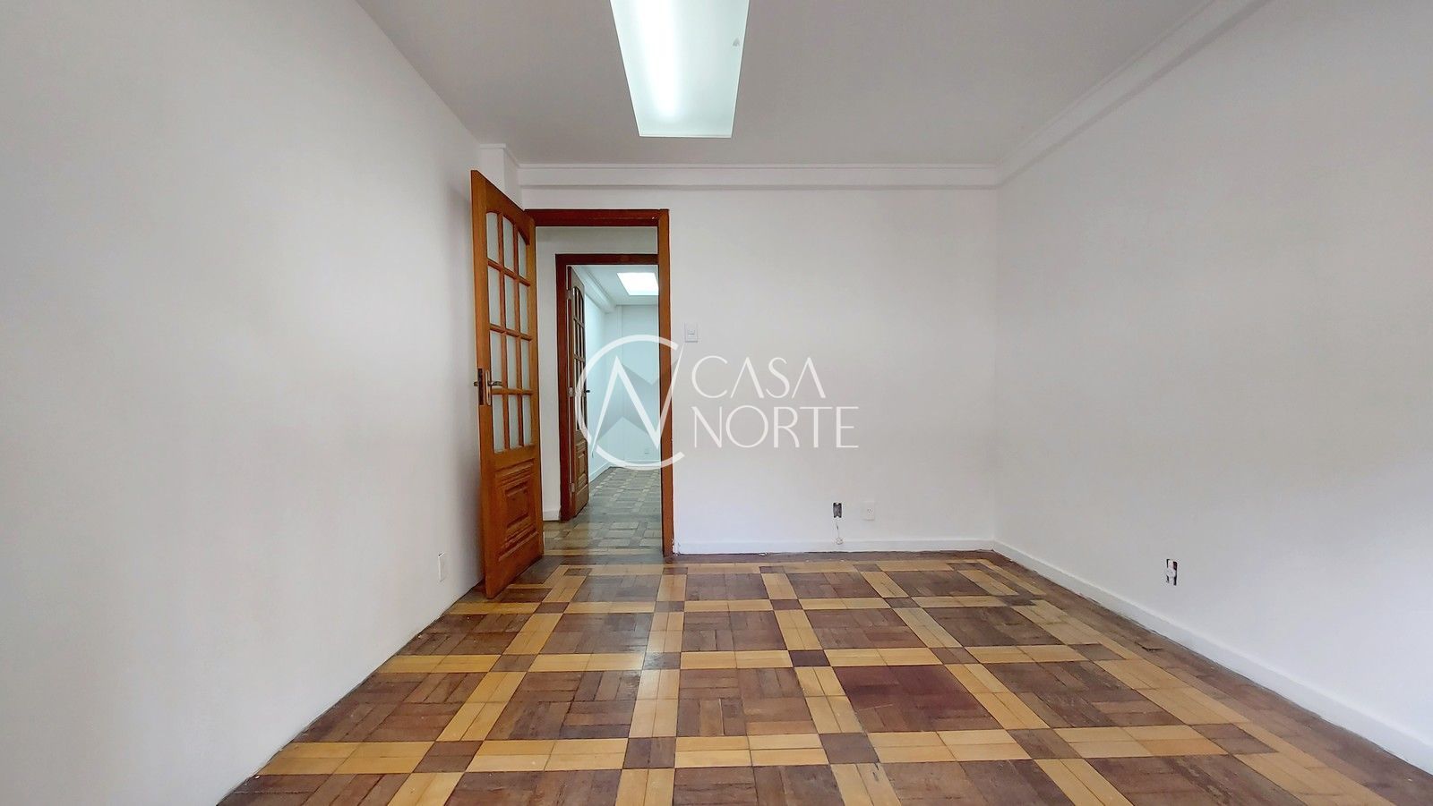 Sala Comercial à venda com 2 quartos, 95m², Rua General Andrade Neves no bairro Centro Histórico em Porto Alegre