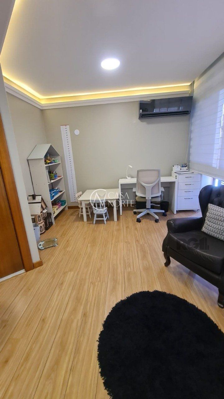 Sala Comercial à venda , 39m², Avenida Taquara no bairro Petrópolis em Porto Alegre