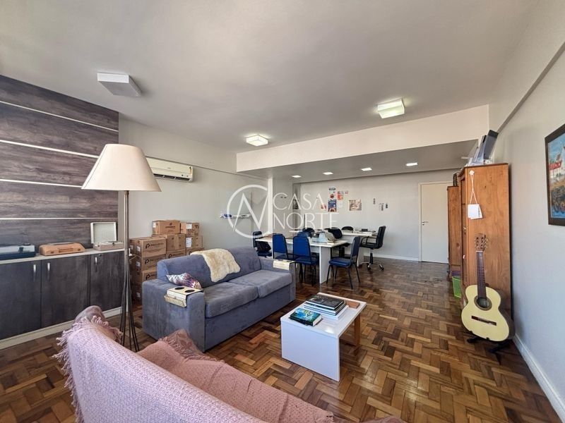 Sala Comercial à venda com 1 quarto, 56m², Praça Osvaldo Cruz no bairro Centro Histórico em Porto Alegre