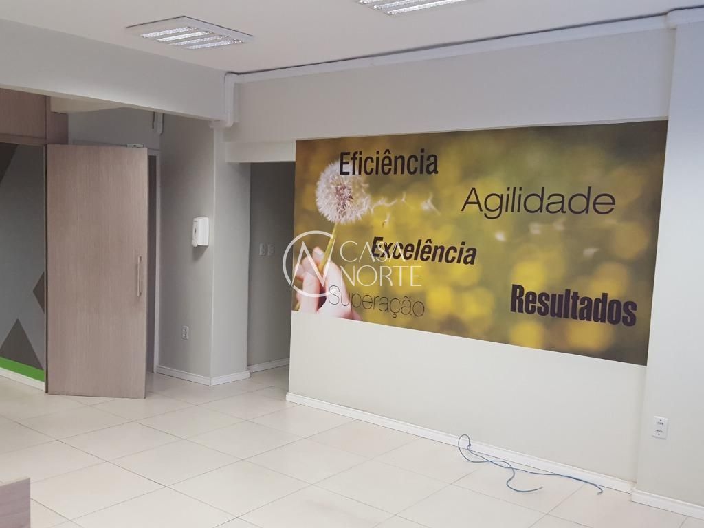 Sala Comercial à venda , 498m², Praça Osvaldo Cruz no bairro Centro Histórico em Porto Alegre