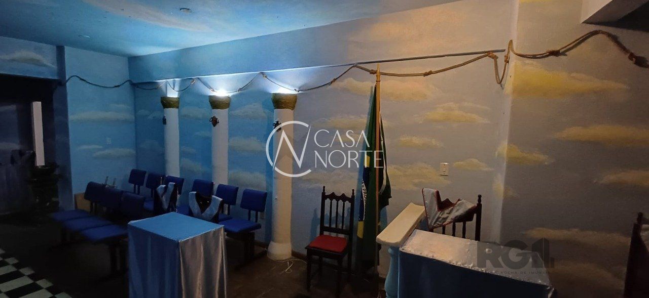 Sala Comercial à venda , 60m², Praça Osvaldo Cruz no bairro Centro Histórico em Porto Alegre