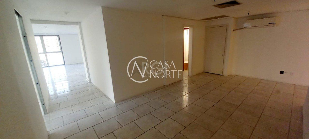 Sala Comercial à venda , 124m², Rua Chaves Barcelos no bairro Centro Histórico em Porto Alegre