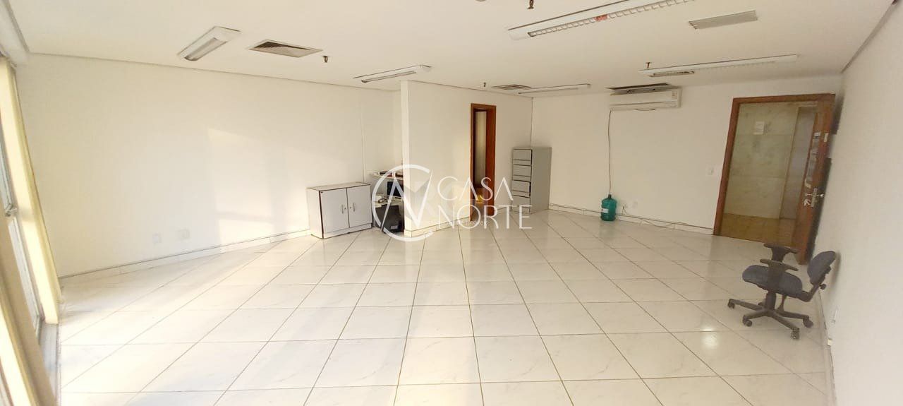 Sala Comercial à venda , 46m², Rua Chaves Barcelos no bairro Centro Histórico em Porto Alegre