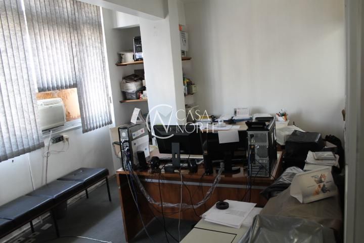 Sala Comercial à venda , 60m², Praça Osvaldo Cruz no bairro Centro Histórico em Porto Alegre