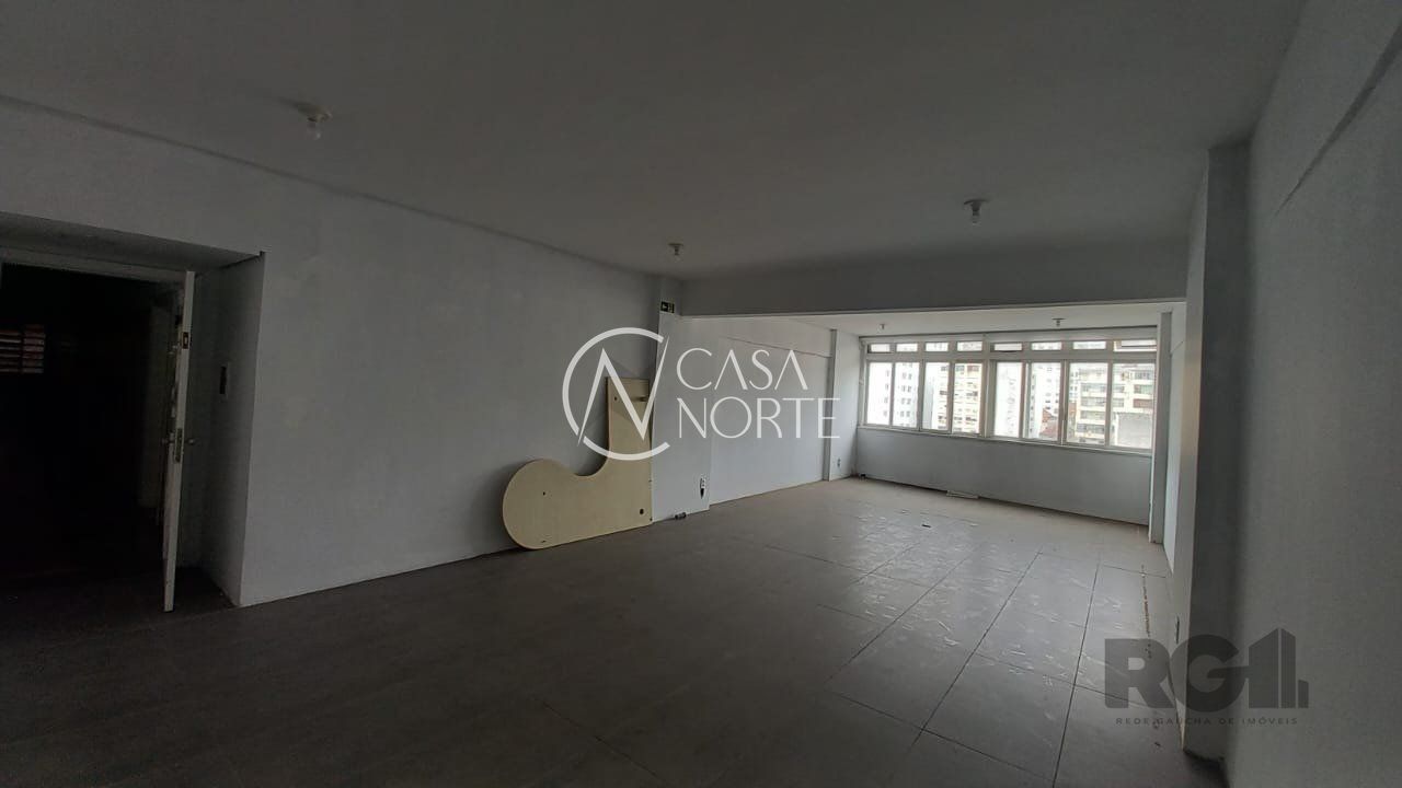 Sala Comercial à venda , 56m², Praça Osvaldo Cruz no bairro Centro Histórico em Porto Alegre