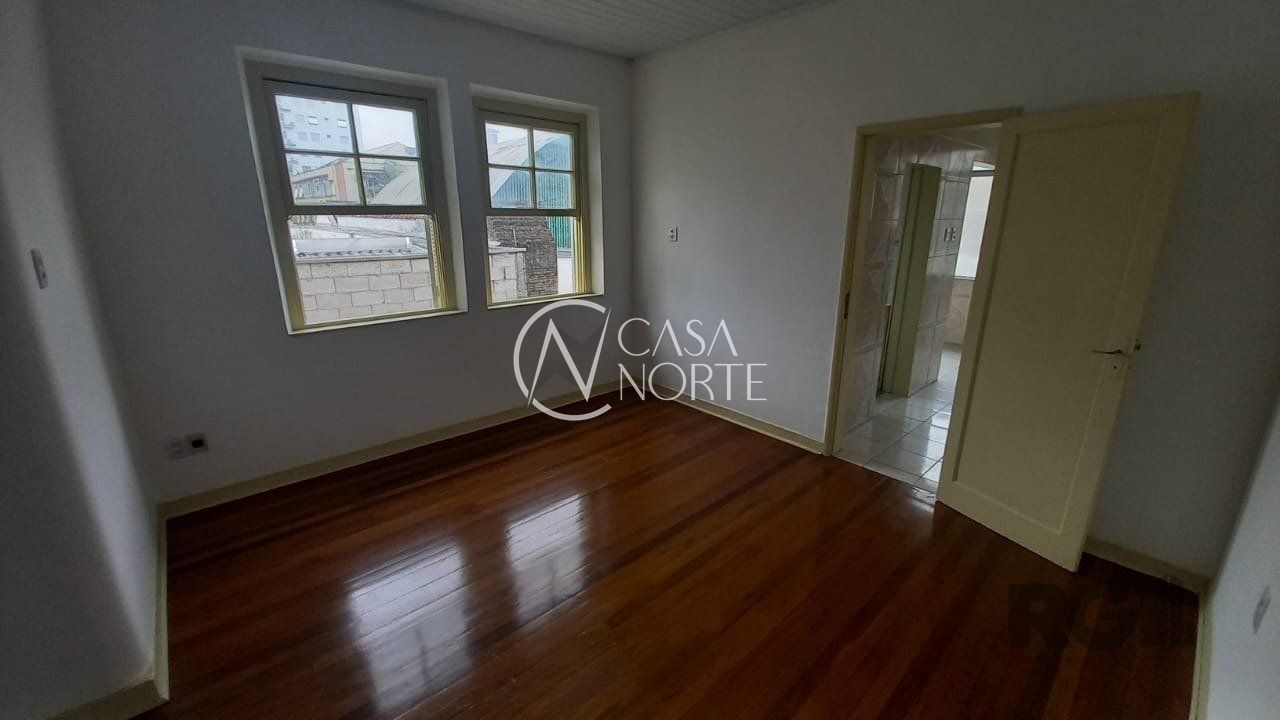 Apartamento à venda com 3 quartos, 79m², Rua Eudoro Berlink no bairro Auxiliadora em Porto Alegre