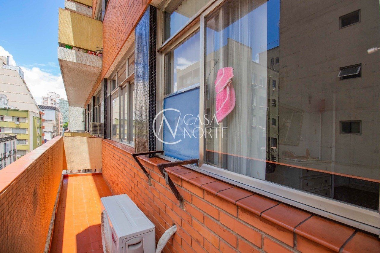 Apartamento à venda com 2 quartos, 140m², Rua Vigario José Inácio no bairro Centro Histórico em Porto Alegre