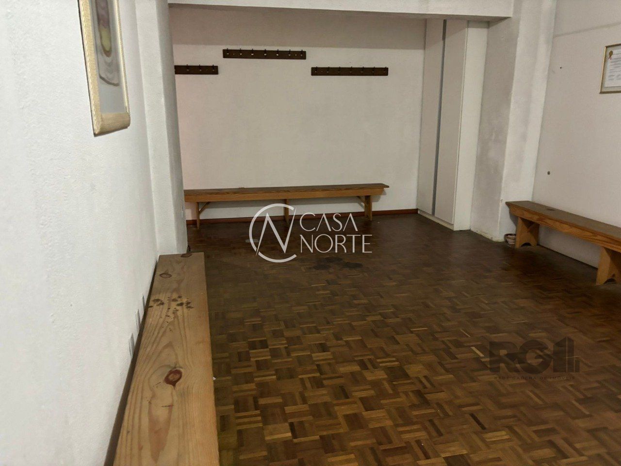 Sala Comercial à venda , 60m², Praça Osvaldo Cruz no bairro Centro Histórico em Porto Alegre