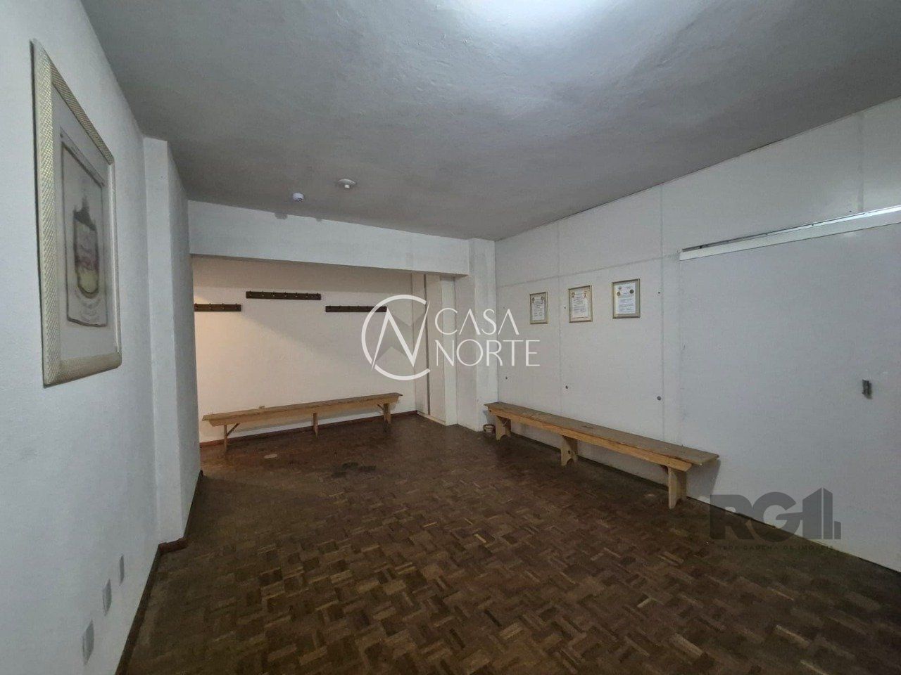 Sala Comercial à venda , 60m², Praça Osvaldo Cruz no bairro Centro Histórico em Porto Alegre