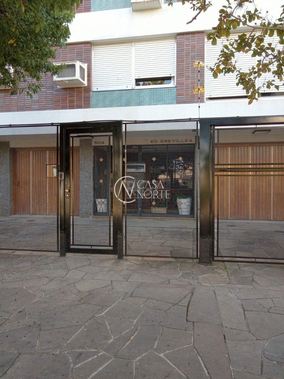 Apartamento à venda com 2 quartos, 69m², 1 vaga, Rua Comendador Rodolfo Gomes no bairro Menino Deus em Porto Alegre