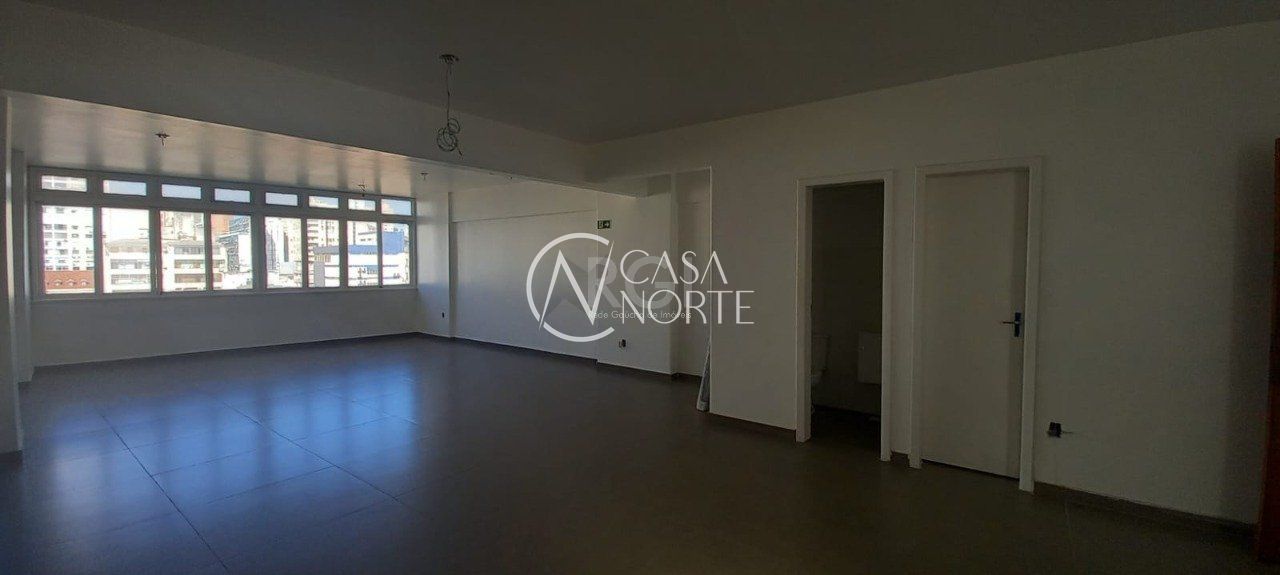 Sala Comercial à venda , 64m², Praça Osvaldo Cruz no bairro Centro Histórico em Porto Alegre