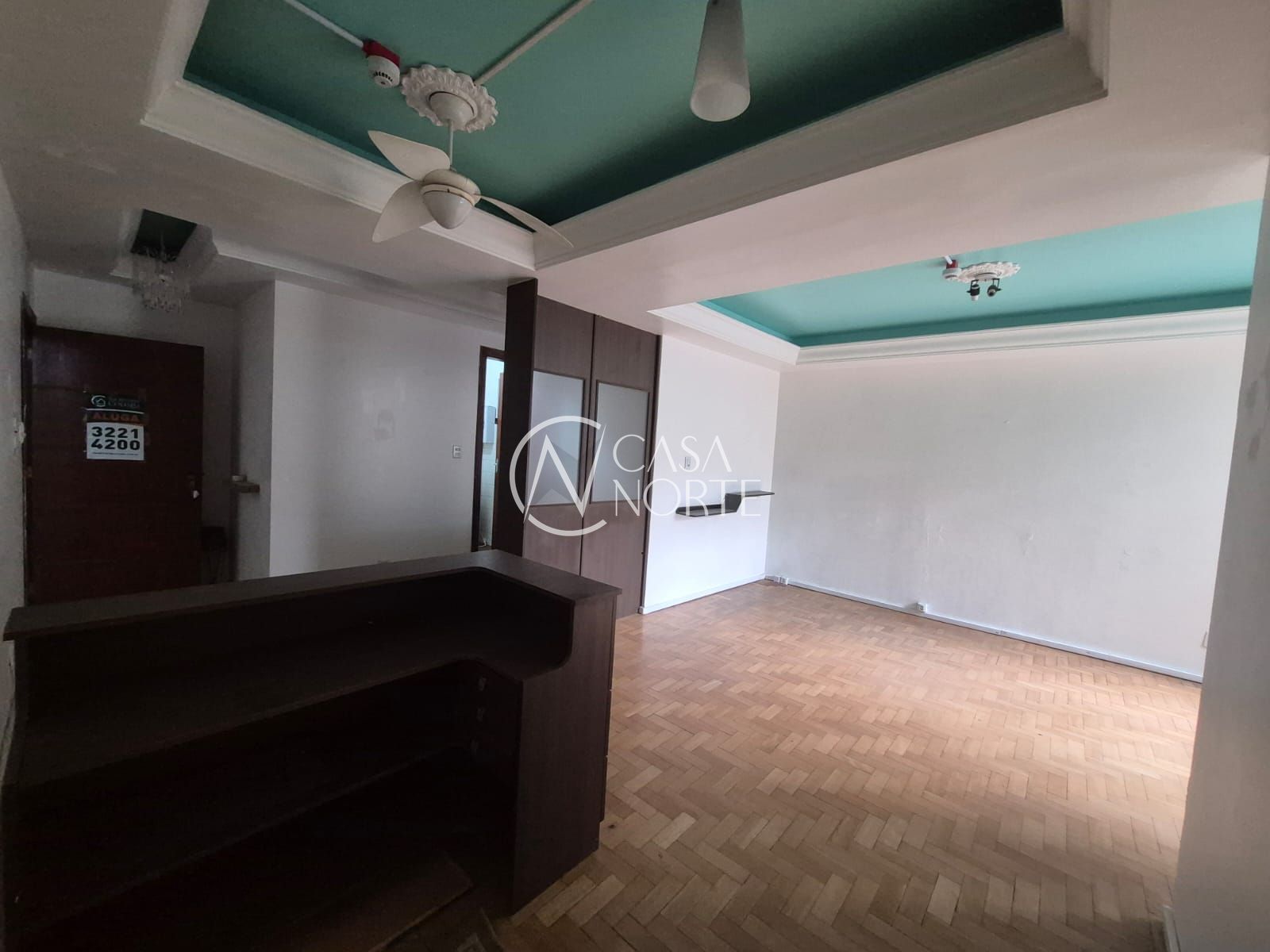 Sala Comercial à venda com 1 quarto, 49m², Rua Vigário José Inácio no bairro Centro Histórico em Porto Alegre