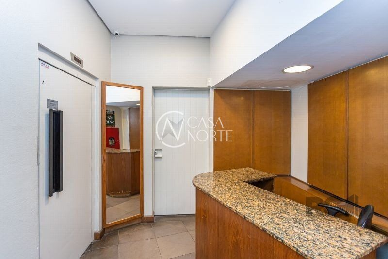 Sala Comercial à venda , 39m², Rua Barao de Cerro Largo no bairro Menino Deus em Porto Alegre