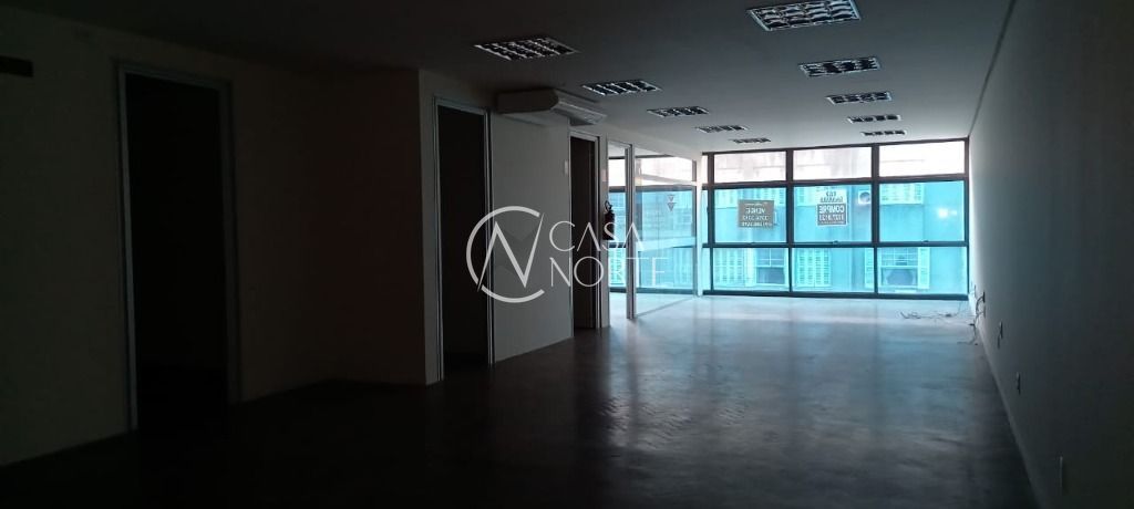 Sala Comercial à venda com 1 quarto, 234m², Rua Siqueira Campos no bairro Centro Histórico em Porto Alegre