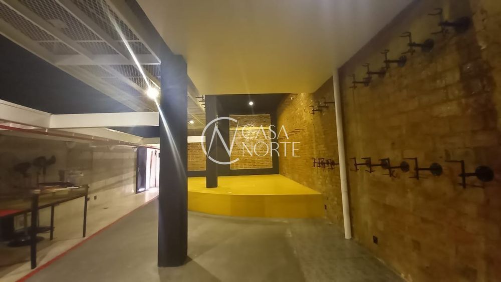 Prédio Comercial à venda com 8 quartos, 1000m², Rua Coronel Vicente no bairro Centro Histórico em Porto Alegre