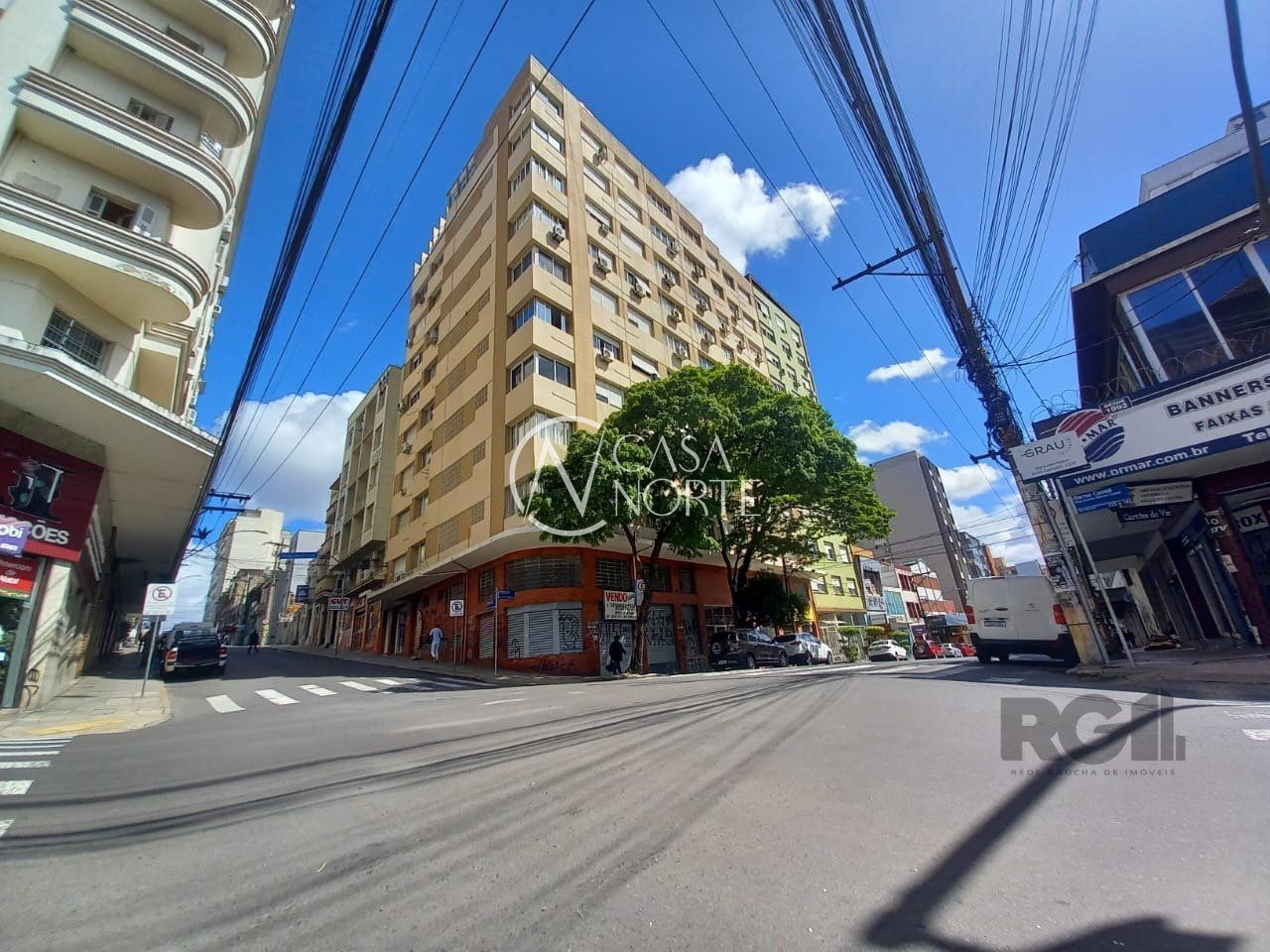 Apartamento à venda com 2 quartos, 73m², Avenida Alberto Bins no bairro Centro Histórico em Porto Alegre