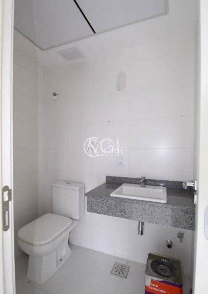 Sala Comercial à venda , 65m², 3 vagas, Rua Dona Laura no bairro Rio Branco em Porto Alegre