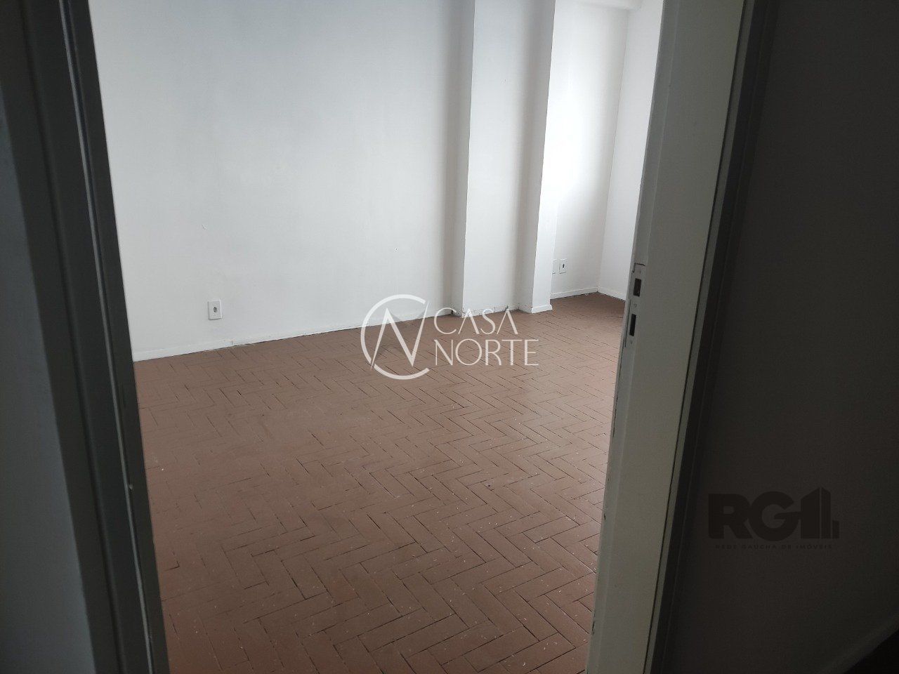 Sala Comercial à venda , Rua dos Andradas no bairro Centro Histórico em Porto Alegre