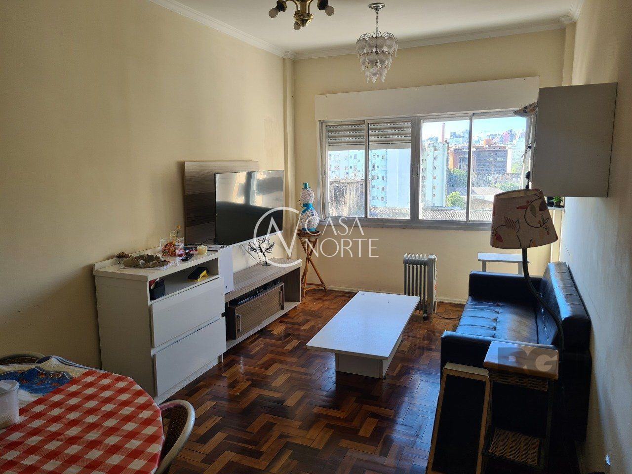 Apartamento à venda com 3 quartos, 78m², 1 suíte, Rua Coronel Vicente no bairro Centro Histórico em Porto Alegre