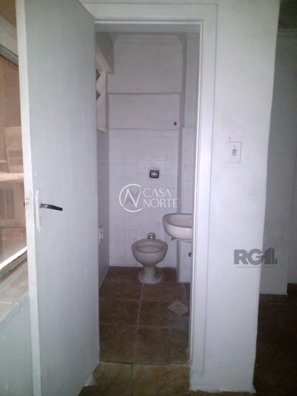 Sala Comercial à venda , 21m², Rua dos Andradas no bairro Centro Histórico em Porto Alegre