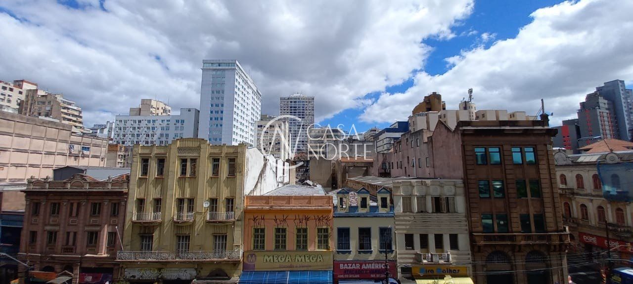 Sala Comercial à venda , 53m², Praça Osvaldo Cruz no bairro Centro Histórico em Porto Alegre