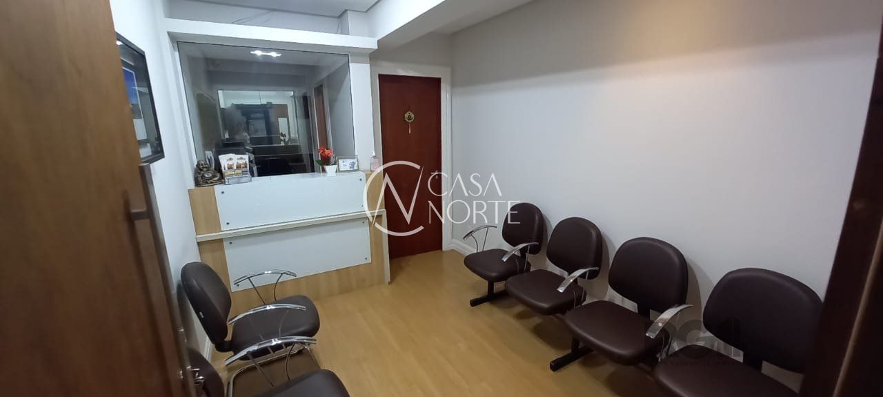 Sala Comercial à venda , 109m², Rua Vigário José Inácio no bairro Centro Histórico em Porto Alegre