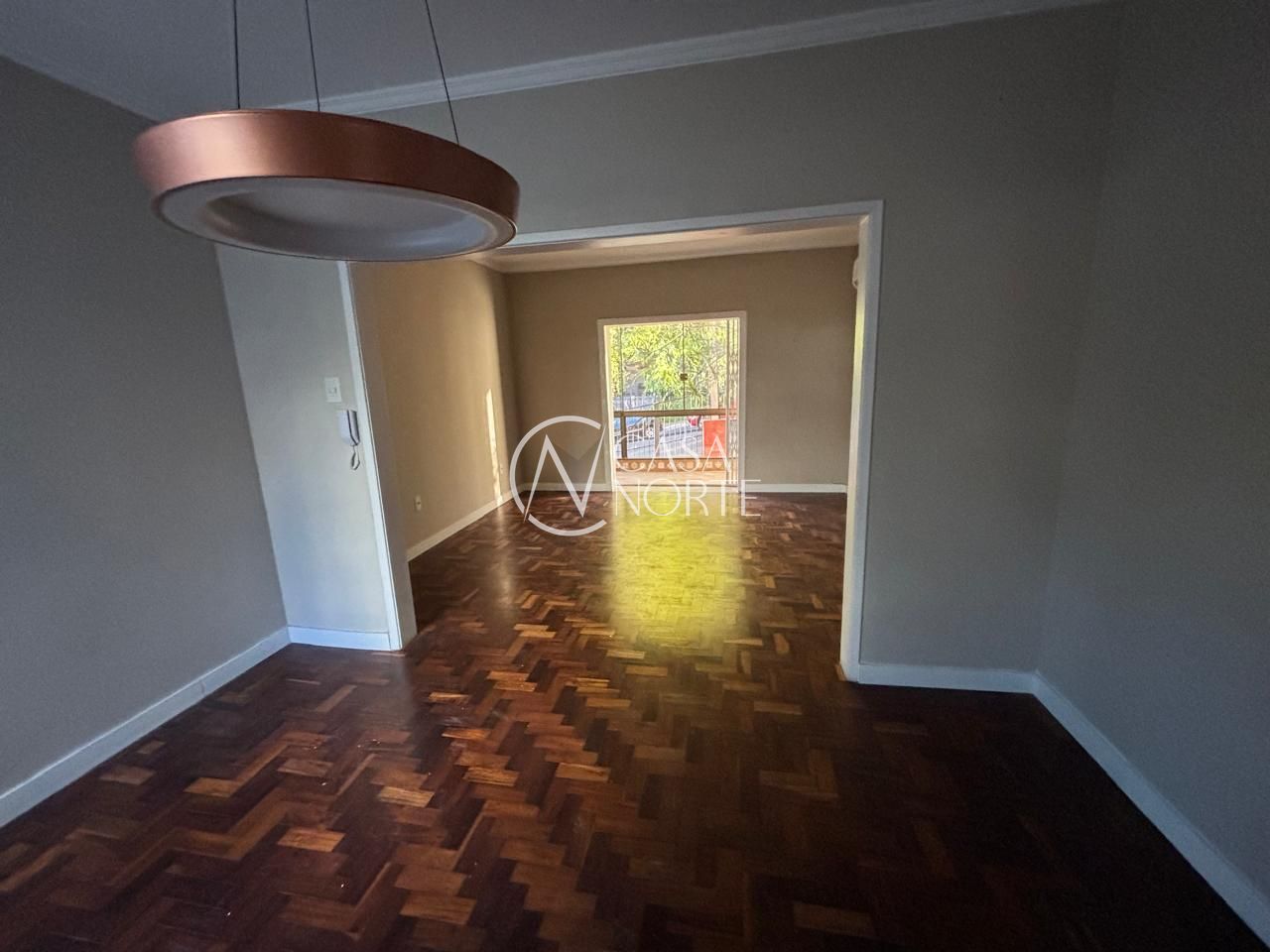 Apartamento à venda com 2 quartos, 107m², 1 vaga, Rua Dona Laura no bairro Rio Branco em Porto Alegre