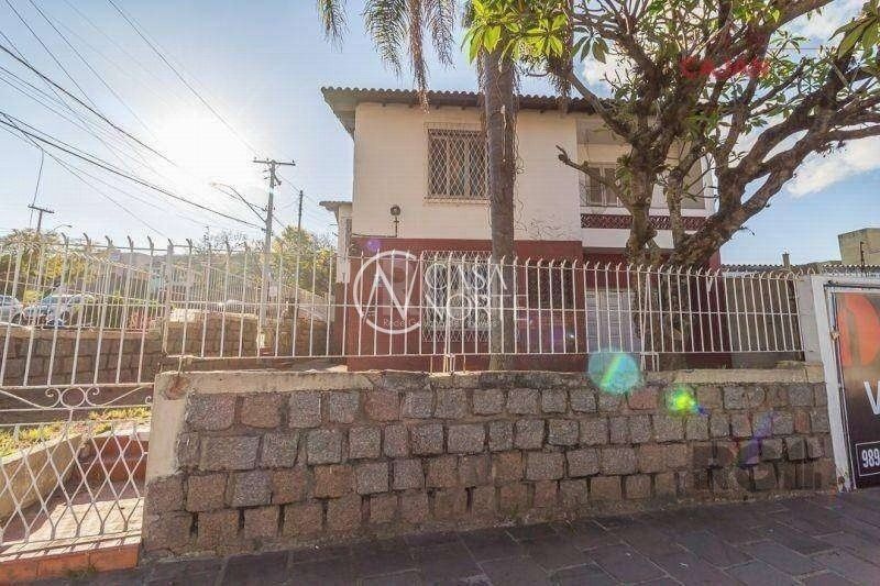 Casa Comercial à venda , 273m², Rua Coronel Aparício Borges no bairro Glória em Porto Alegre