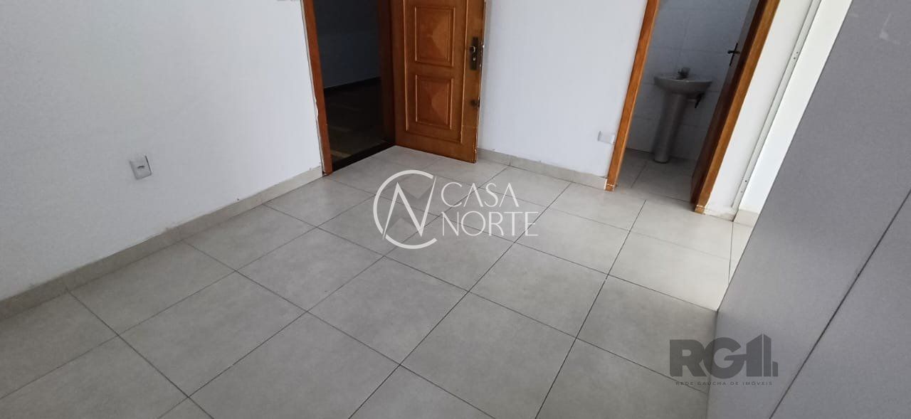 Sala Comercial à venda , 46m², Praça Osvaldo Cruz no bairro Centro Histórico em Porto Alegre