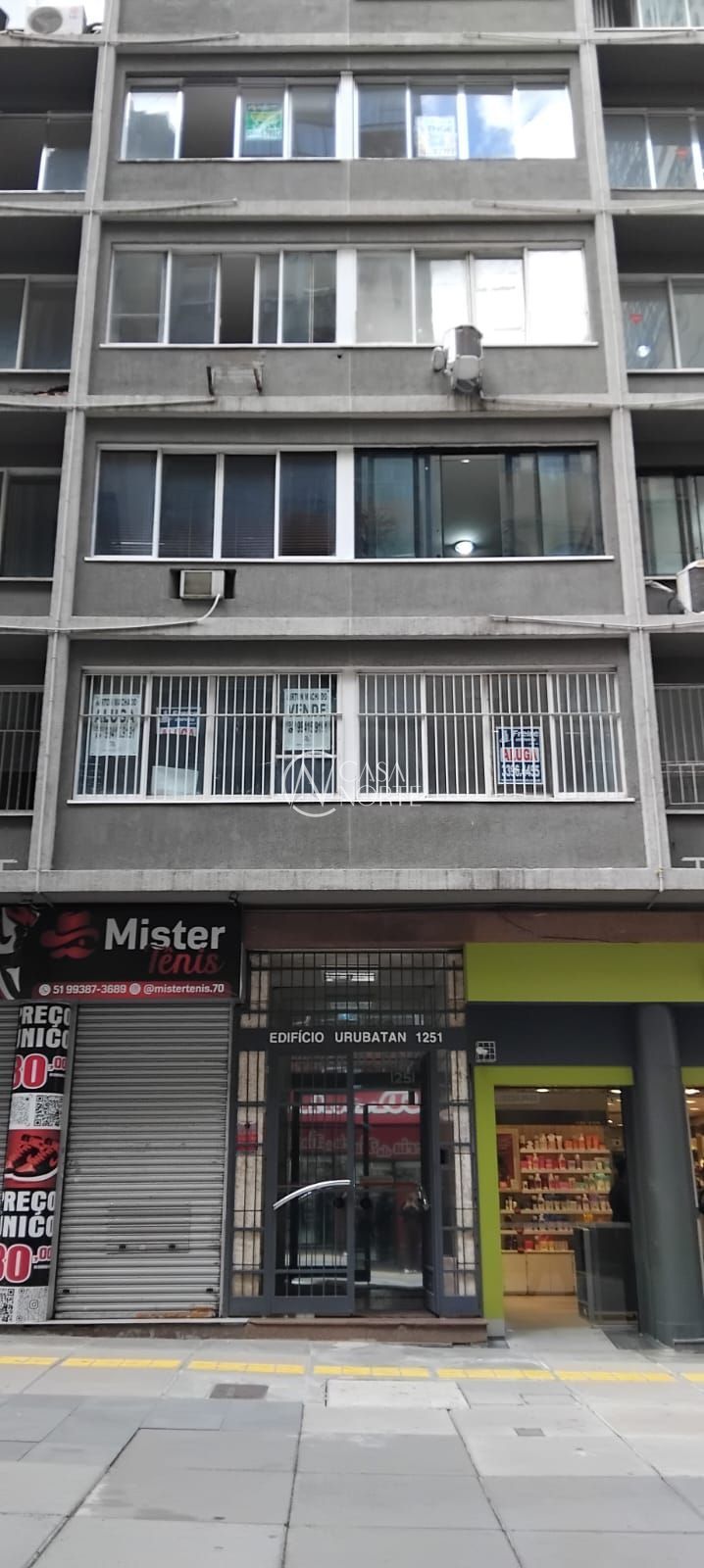 Conjunto Comercial à venda com 1 quarto, 40m², Rua dos Andradas no bairro Centro Histórico em Porto Alegre