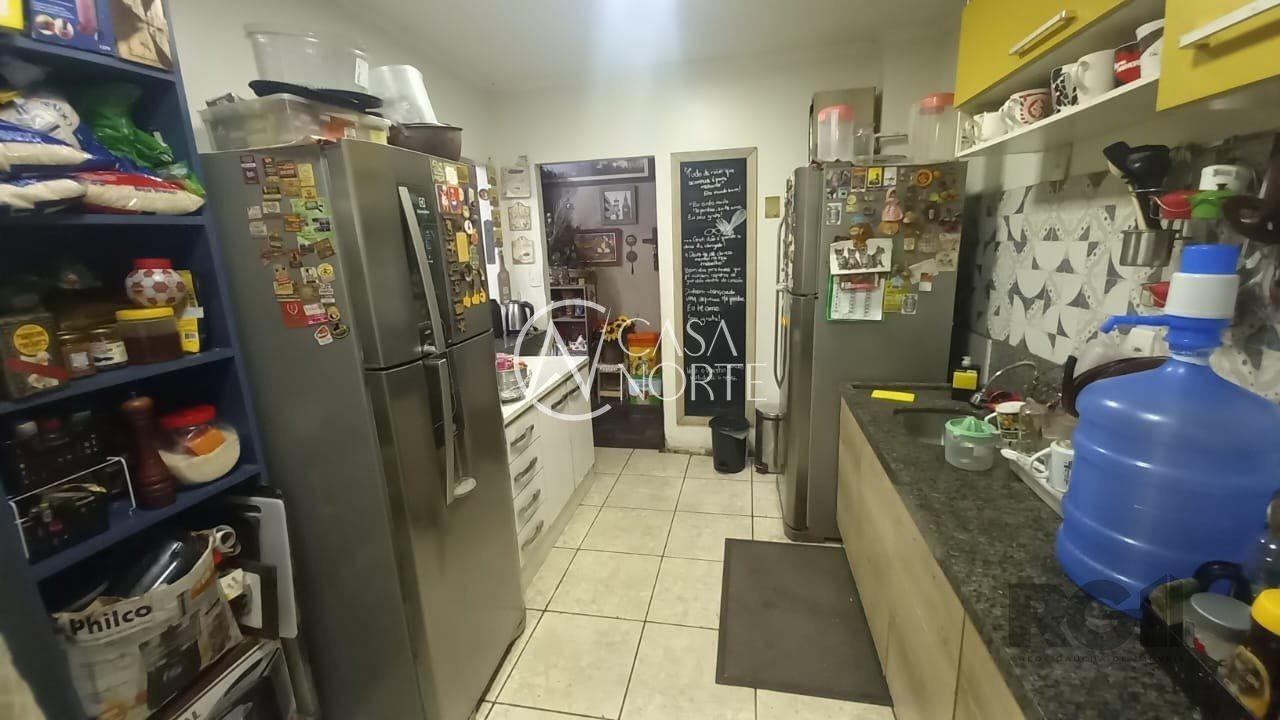 Apartamento à venda com 3 quartos, 84m², 1 suíte, Avenida Alberto Bins no bairro Centro Histórico em Porto Alegre