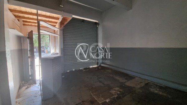 Loja à venda , 121m², Rua Luzitana no bairro Higienópolis em Porto Alegre