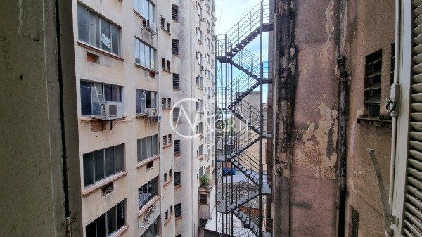 Sala Comercial à venda , 18m², Rua Marechal Floriano Peixoto no bairro Centro Histórico em Porto Alegre