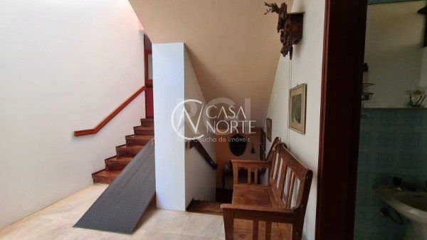 Casa de Condomínio à venda com 4 quartos, 300m², 1 suíte, 2 vagas, Rua Sinke no bairro Santa Tereza em Porto Alegre