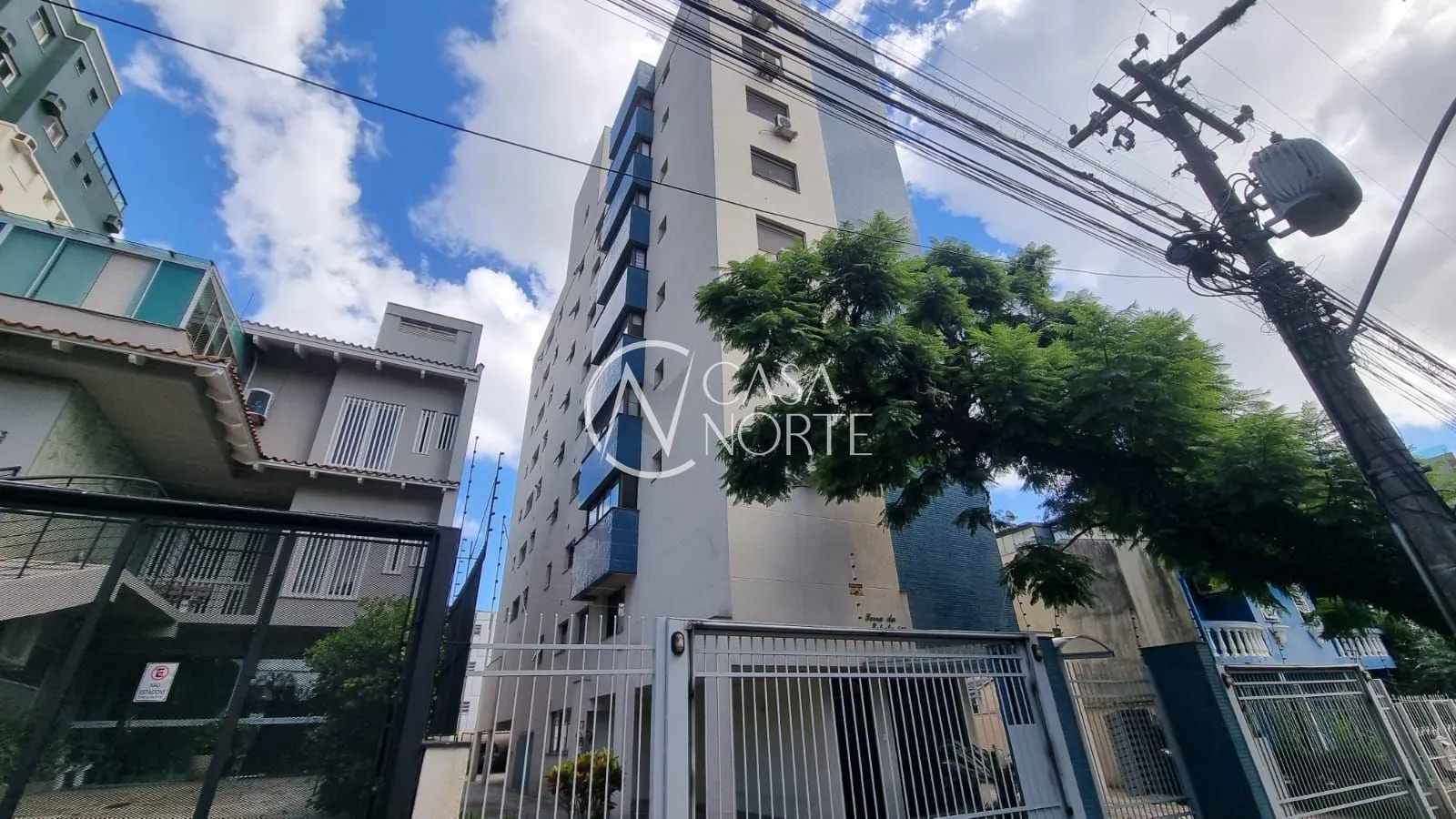 Apartamento à venda com 2 quartos, 86m², 1 suíte, 1 vaga, Rua Coronel Feijó no bairro São João em Porto Alegre