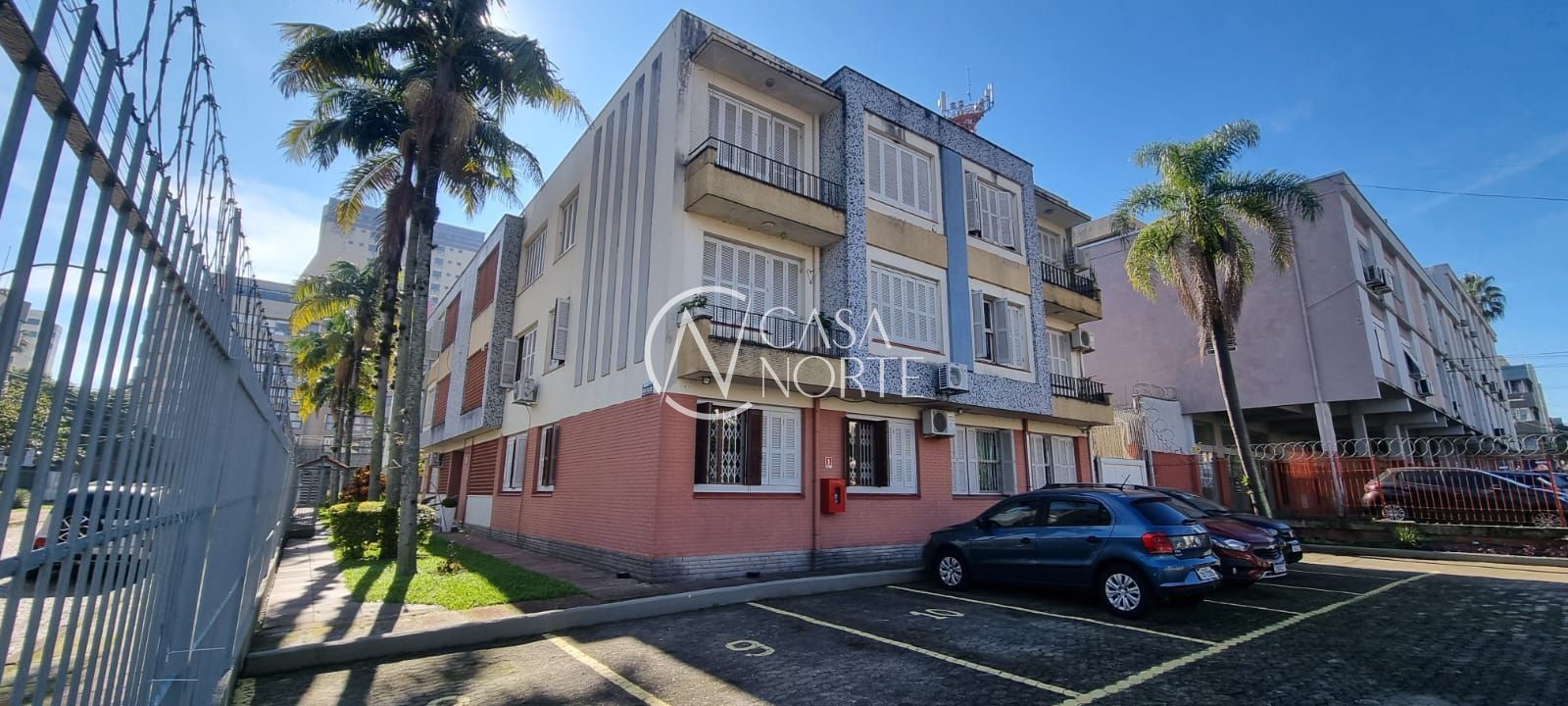 Apartamento à venda com 4 quartos, 108m², 1 vaga, Rua Adriano Ribeiro no bairro Praia de Belas em Porto Alegre