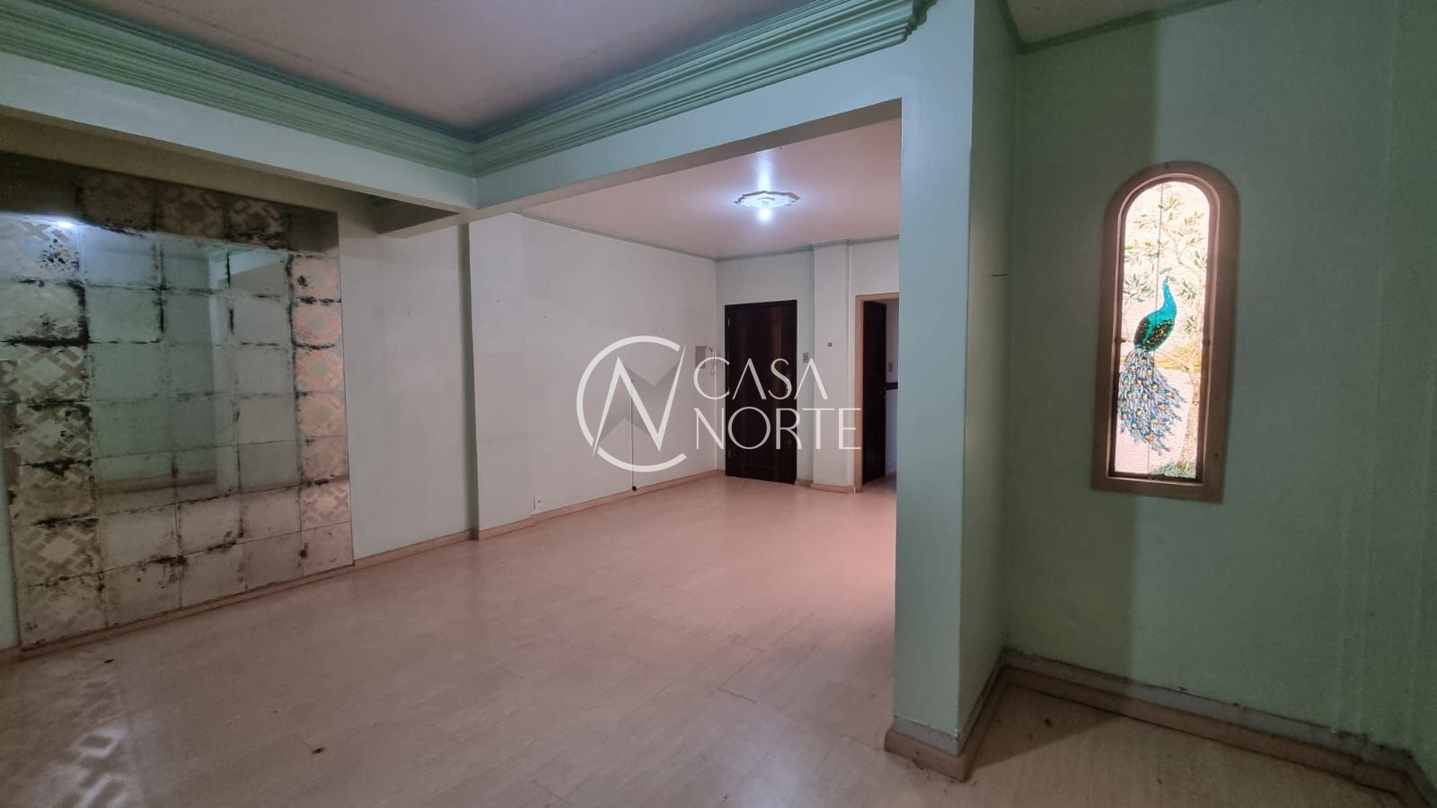 Apartamento à venda com 3 quartos, 90m², Rua Santo Antônio no bairro Floresta em Porto Alegre
