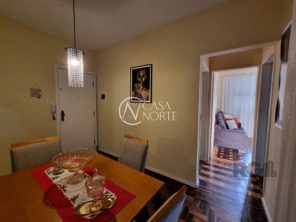 Apartamento à venda com 2 quartos, 54m², Avenida Pernambuco no bairro Navegantes em Porto Alegre