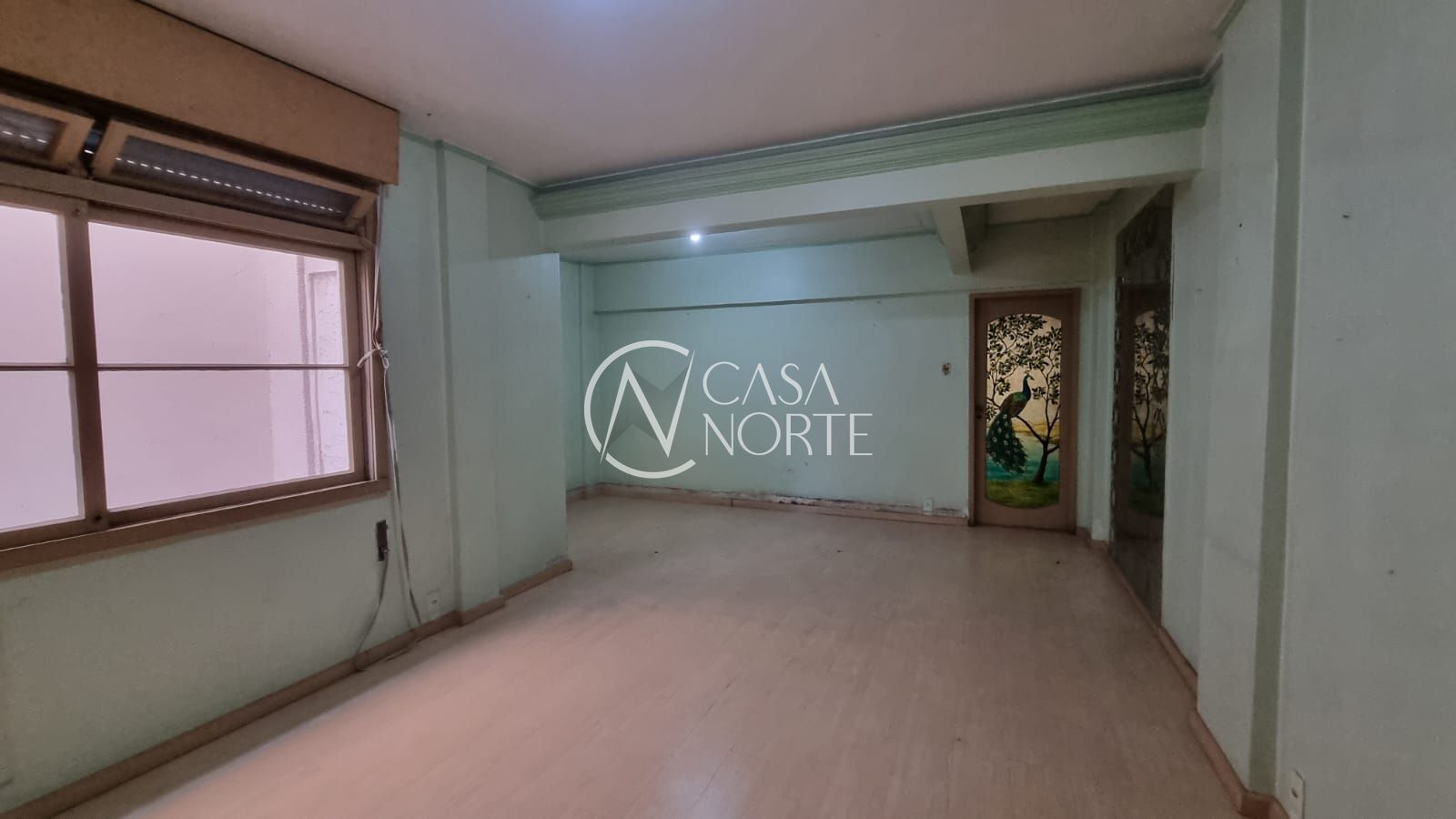 Apartamento à venda com 3 quartos, 90m², Rua Santo Antônio no bairro Floresta em Porto Alegre