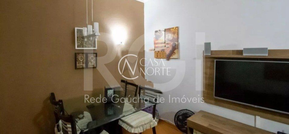 Apartamento à venda com 2 quartos, 59m², 1 vaga, Rua Cassio de Medeiros no bairro Tristeza em Porto Alegre