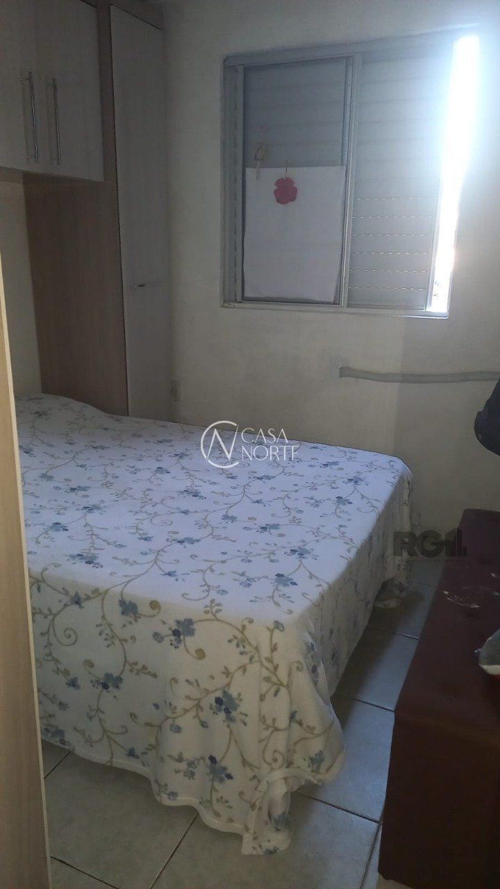 Apartamento à venda com 2 quartos, 43m², 1 vaga, Rua São Guilherme no bairro Vila São José em Porto Alegre