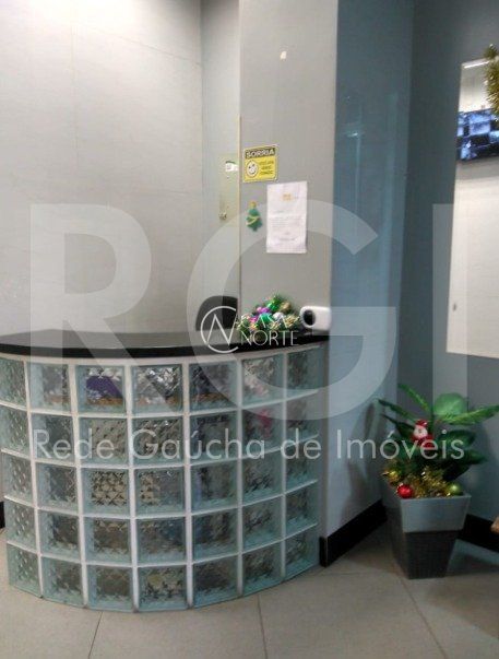 Sala Comercial à venda , 54m², Rua Doutor Flores no bairro Centro Histórico em Porto Alegre