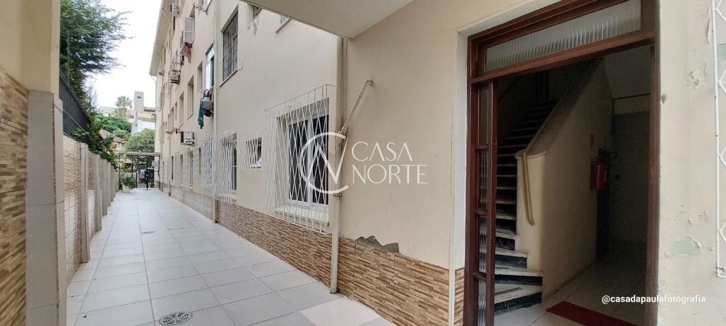 Kitnet à venda , 24m², Avenida Venâncio Aires no bairro Cidade Baixa em Porto Alegre
