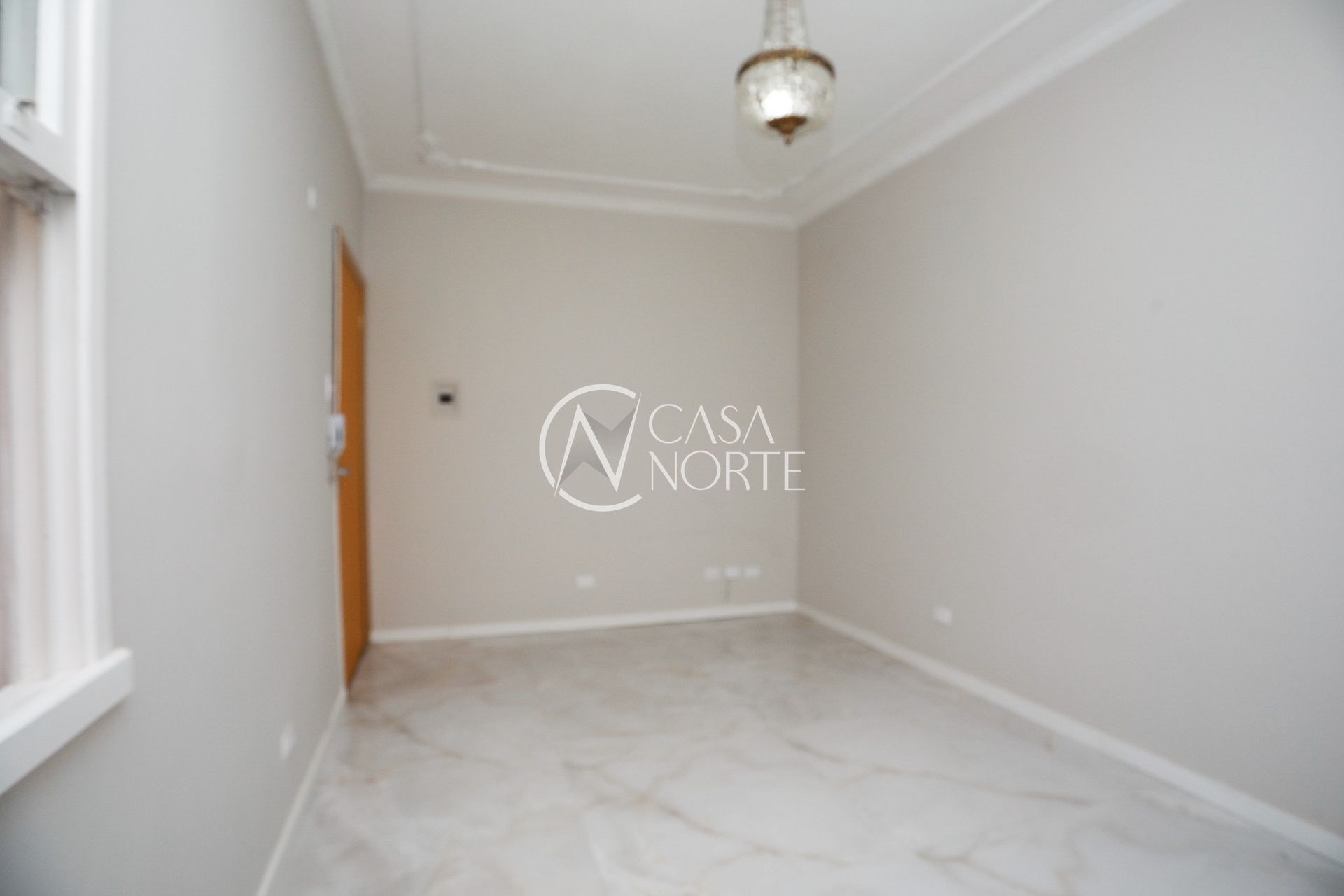 Apartamento à venda com 2 quartos, 63m², 1 vaga, Rua Dezessete de Junho no bairro Menino Deus em Porto Alegre