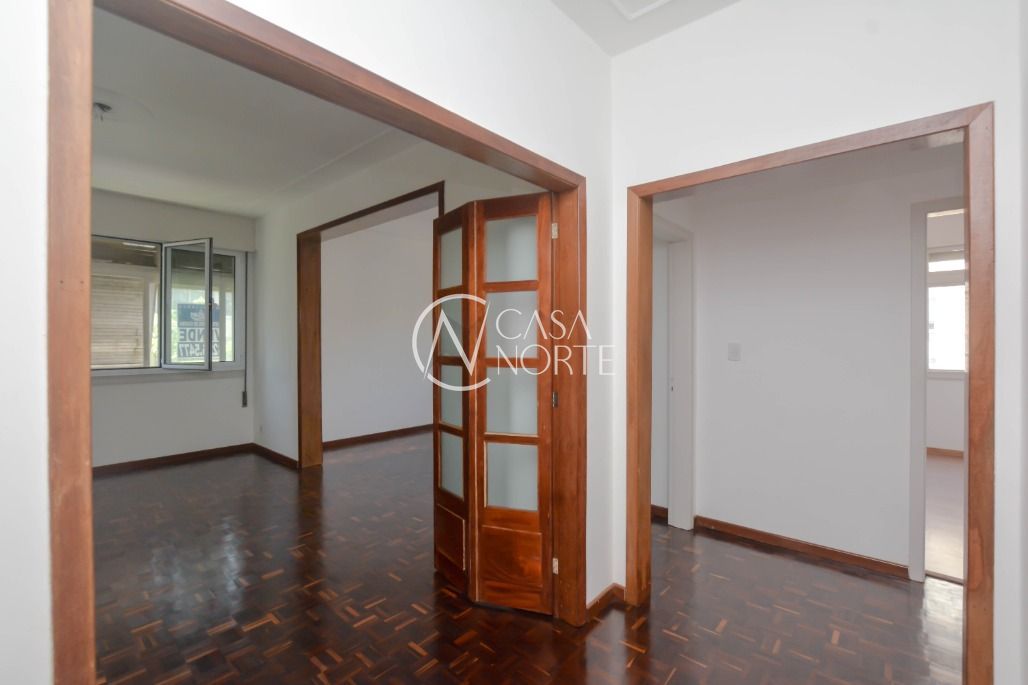 Apartamento à venda com 3 quartos, 138m², 1 vaga, Rua Garibaldi no bairro Bom Fim em Porto Alegre