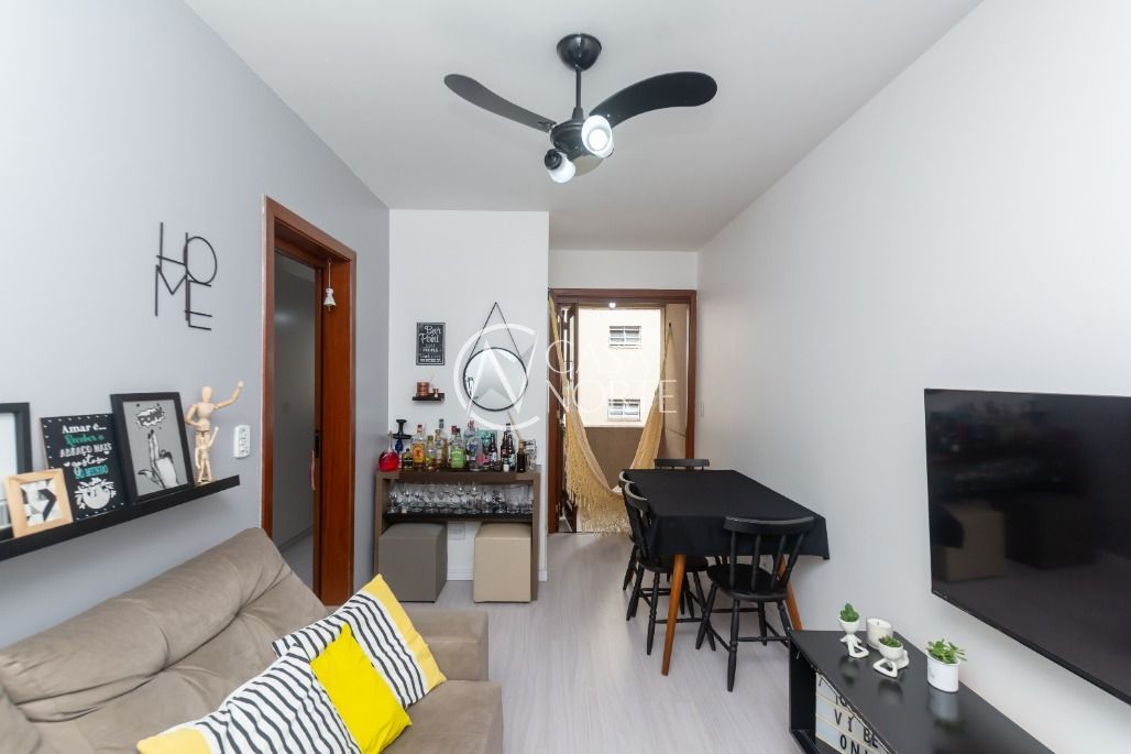 Apartamento à venda com 1 quarto, 43m², 1 suíte, Rua General Lima e Silva no bairro Cidade Baixa em Porto Alegre