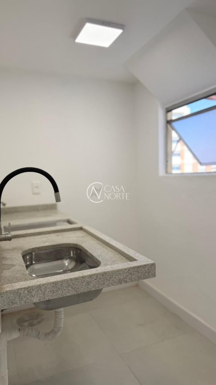 Loft à venda com 1 quarto, 27m², Rua Sarmento Leite no bairro Centro Histórico em Porto Alegre