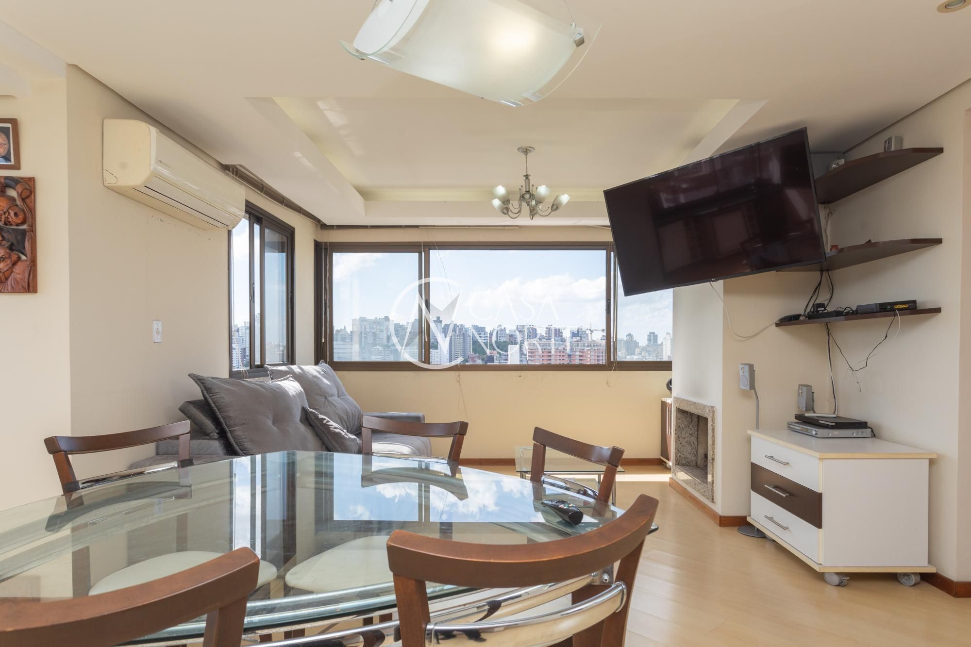 Apartamento à venda com 2 quartos, 89m², 1 suíte, 3 vagas, Rua João Abbott no bairro Petrópolis em Porto Alegre