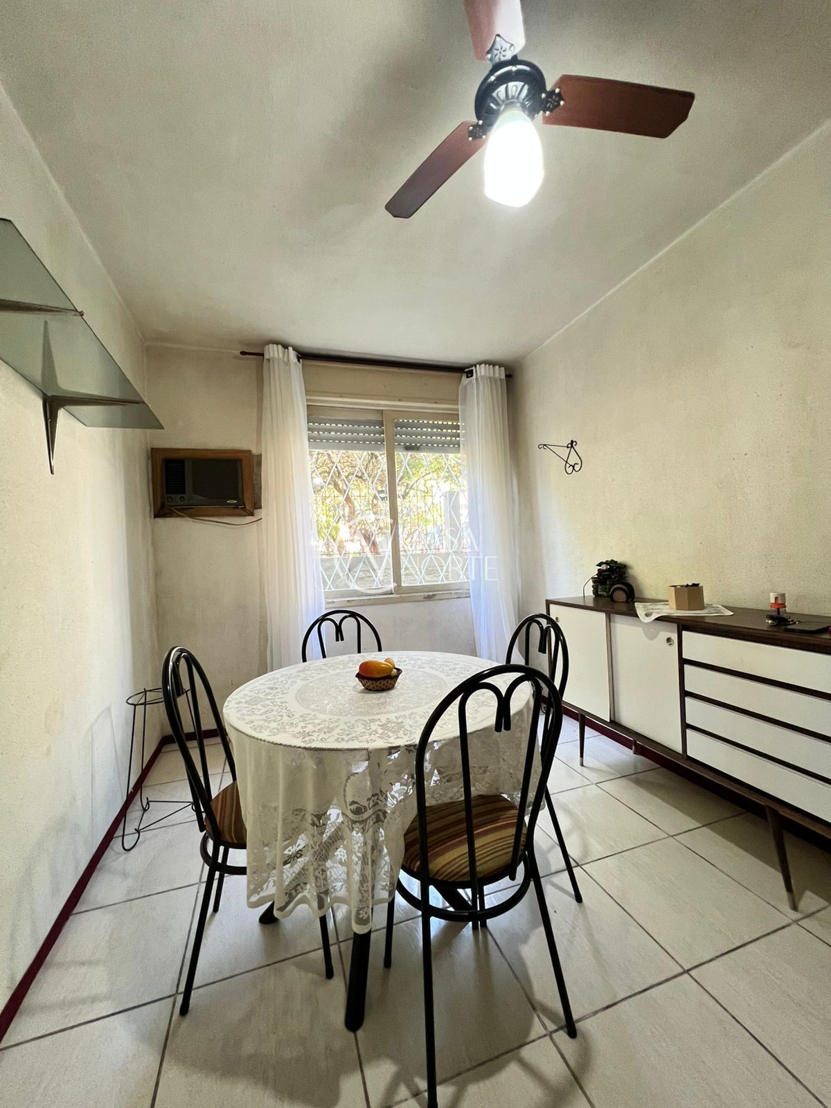 Apartamento à venda com 1 quarto, 38m², 1 vaga, Rua Padre Ângelo Corso no bairro Cavalhada em Porto Alegre