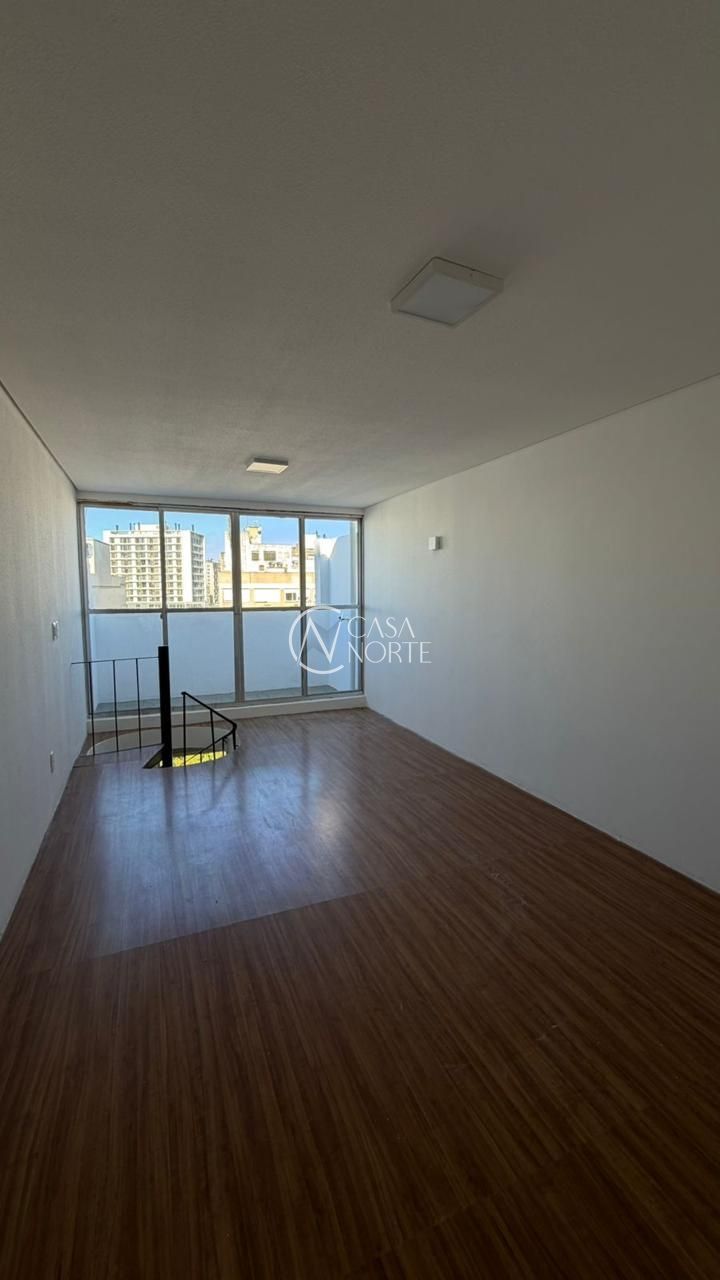 Cobertura à venda com 1 quarto, 42m², 1 suíte, Rua Sarmento Leite no bairro Cidade Baixa em Porto Alegre